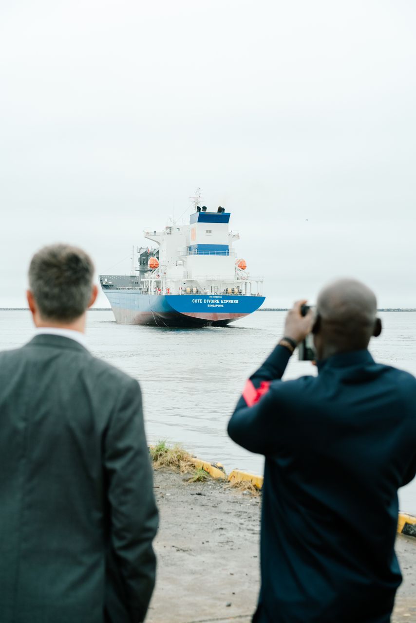 Cérémonie de nomination et de livraison du Côte d'ivoire express, un navire d'excellence qui s’ajoute a la flotte de la compagnie fruitiere - photo 13